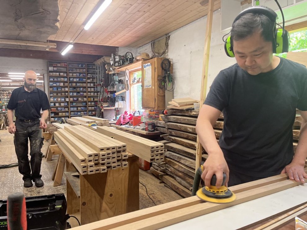 H�rd opgave at fordele st�ttekroner til lokale projekter