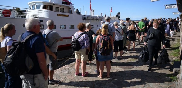 Ubudne g�ster og tyveri af �g p� Christians�