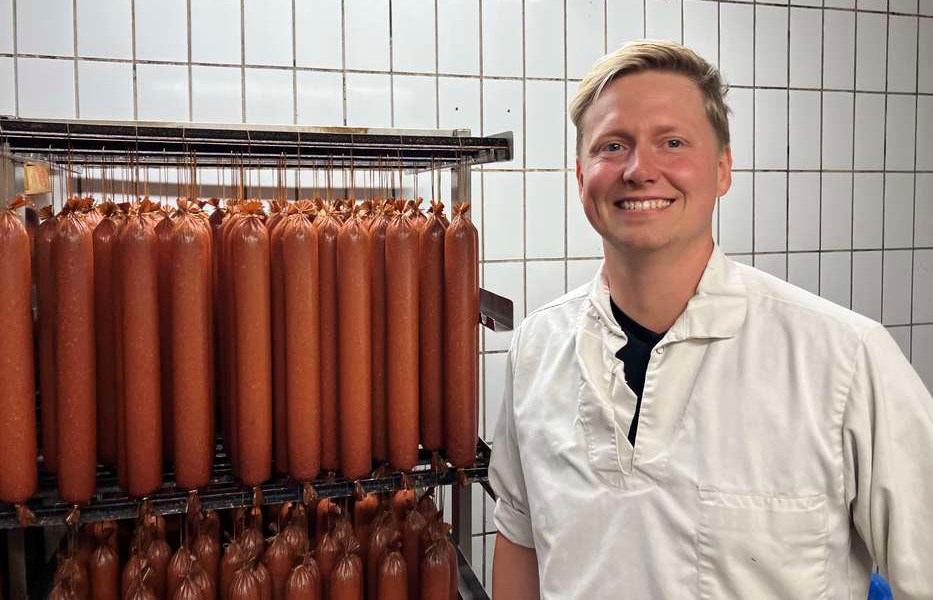 Super Aages nye direkt�r g�r mod str�mmen