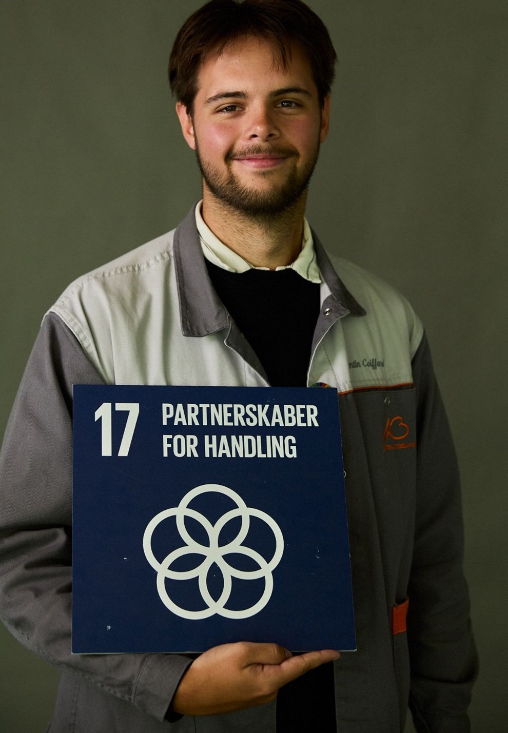 Gustav tnker mere over sine indkb efter akademiophold