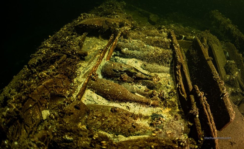 Skib ladet med champagne bliver fortidsminde: Se billederne fra havets dyb