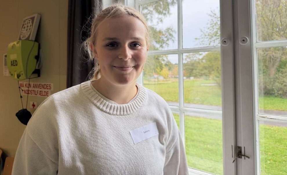 De unge mænd var tvunget - Laura kom frivilligt De unge mænd var tvunget - Laura kom frivilligt