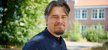 Riis åbner for anden S-profil