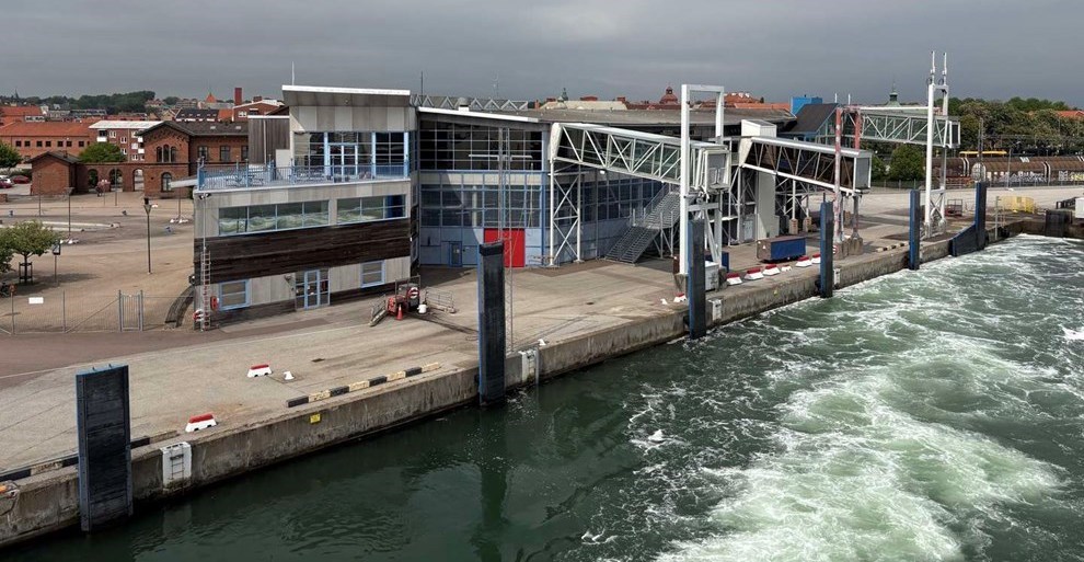 Vakte stor opsigt: Otte måneder senere venter vi stadig Vakte stor opsigt: Otte måneder senere venter vi stadig