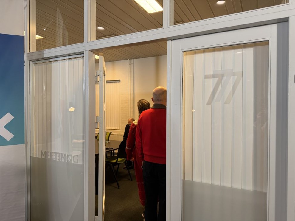 Allerede gang i forhandlingslokalet Allerede gang i forhandlingslokalet