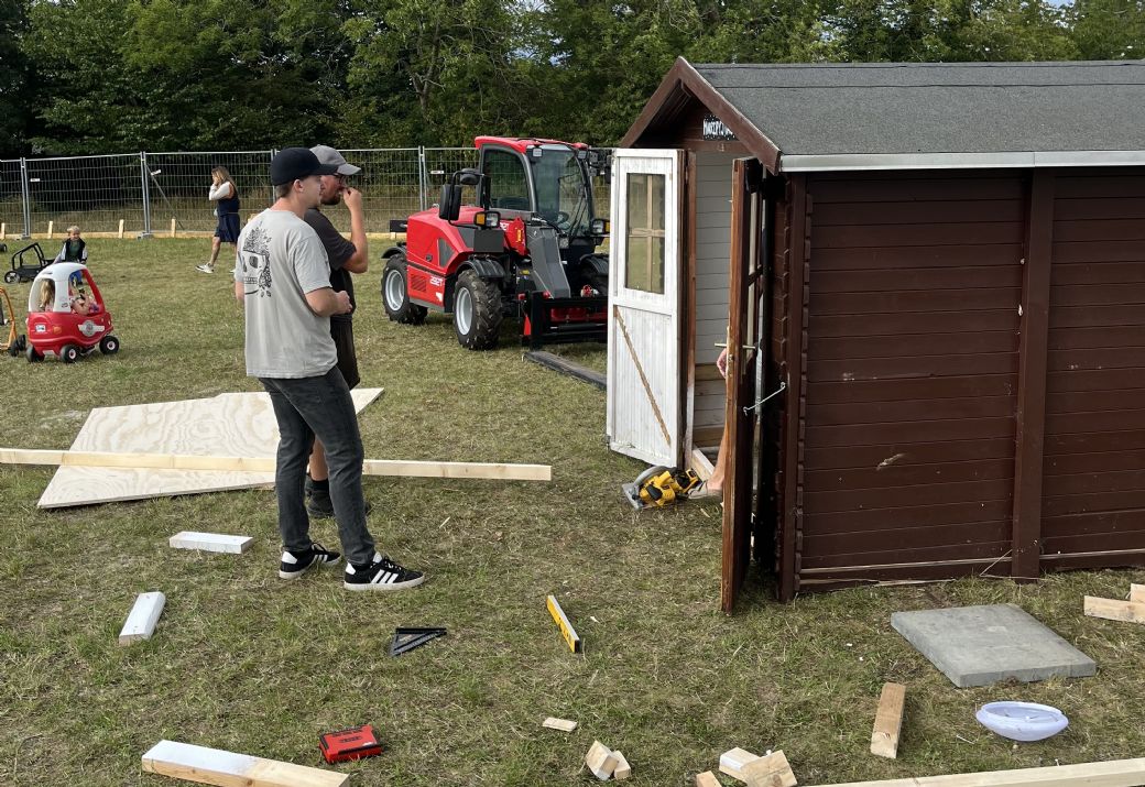 L�sning p� vej i Allinge 