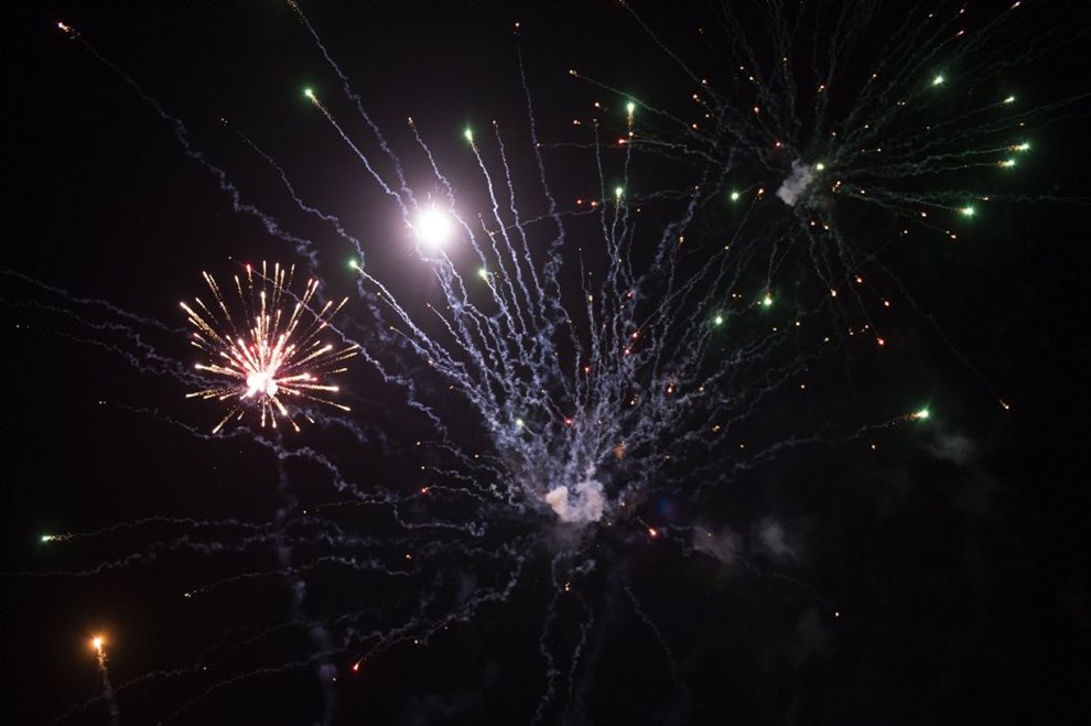 Advarsel: Ustadigt vejr g�r fyrv�rkeri farligere