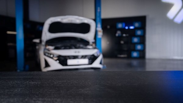 Moderne biler, moderne udfordringer: sådan bevarer du driftssikkerheden i en ny bilgeneration Moderne biler, moderne udfordringer: sådan bevarer du driftssikkerheden i en ny bilgeneration