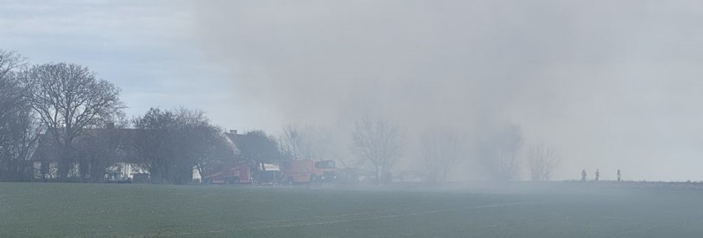 Brandvagter tager hele natten med i Nyker