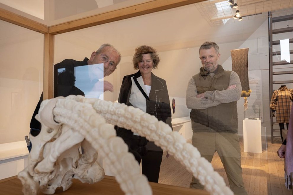 Kongen havde kranie med til Hasle