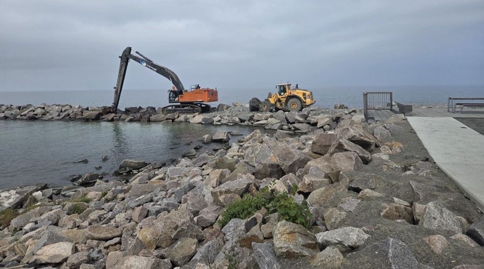 Det tunge skyts kommer ovrefra