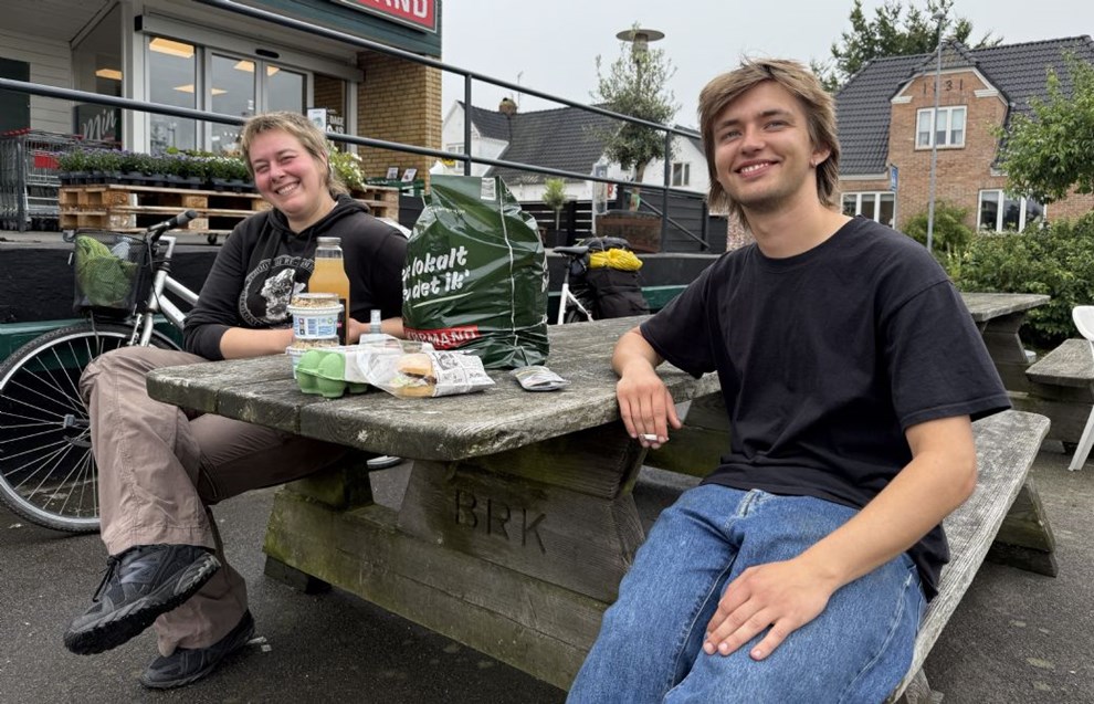 Østerlars, det lyder sjovt – der skal vi hen Østerlars, det lyder sjovt – der skal vi hen