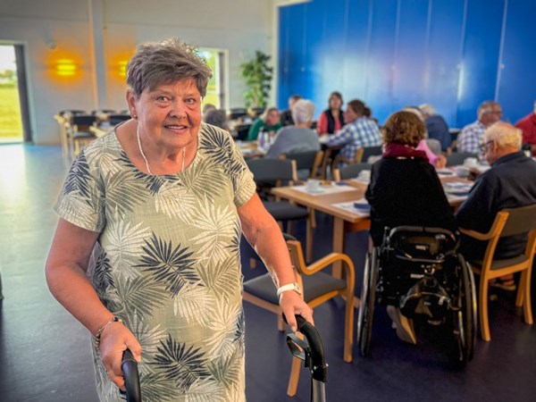 75-�rig med rollator k�mper for forenings overlevelse: 'Det er mit hjertebarn'