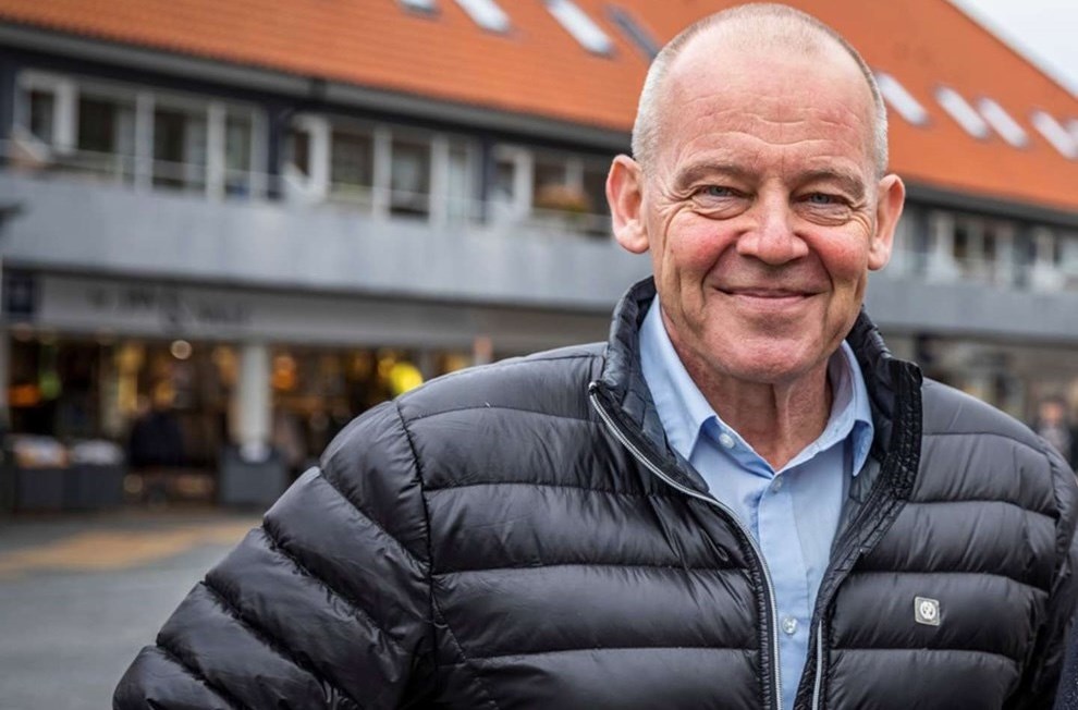 Helbredet tvinger Scheibye til at tr�kke sig 