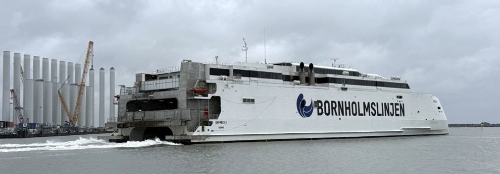 Tekniske problemer: F�rgen sejler med stor forsinkelse