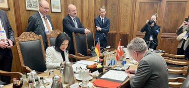 Nu er der skrevet under