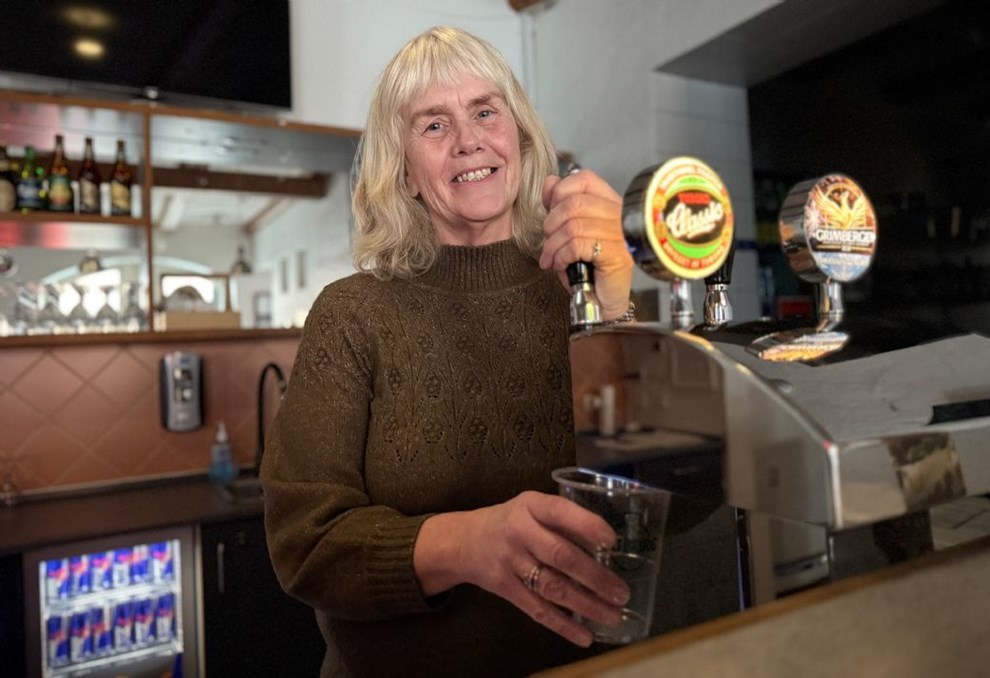 Garderoben og baren har givet Inger livsmodet tilbage