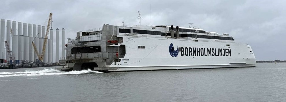 Vinden rusker og aflyser færger Vinden rusker og aflyser færger