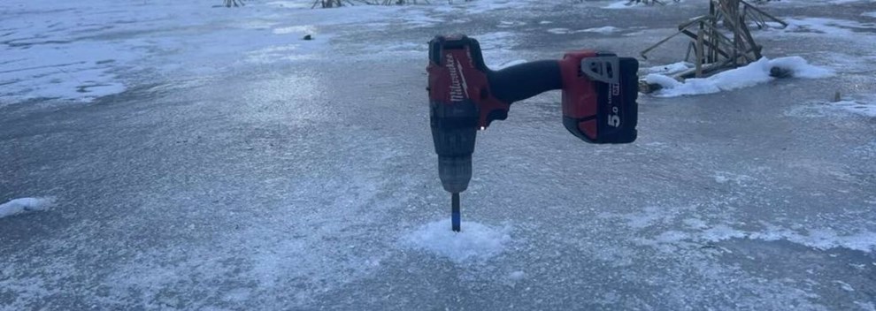 De magiske centimeter er n�et: Nu kan du komme ud p� isen