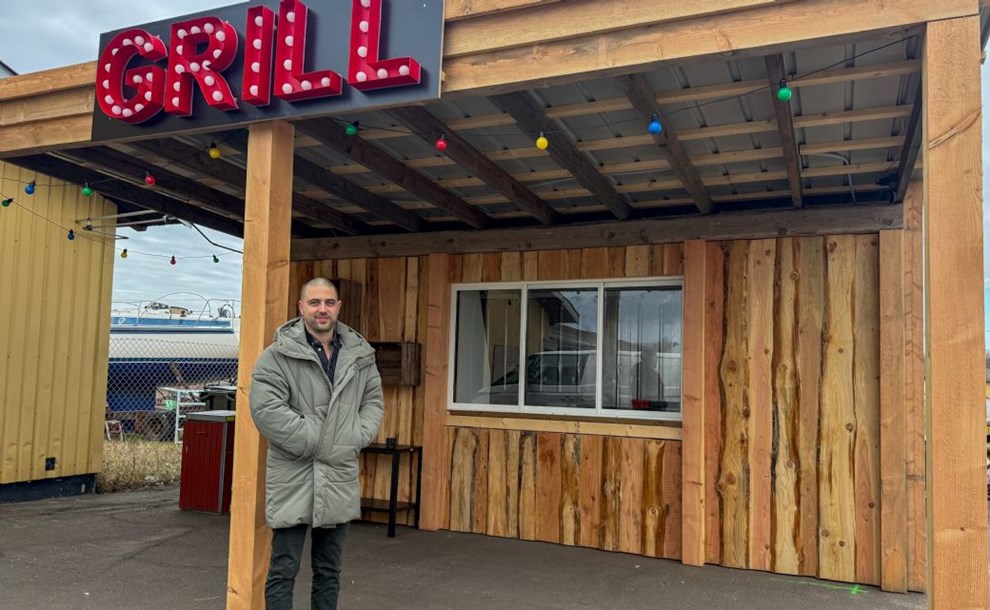 �bner ny burgerbar: Den f�rste af sin slags p� Bornholm