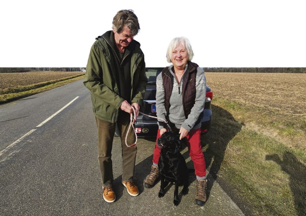 Fire timer. Otte biler. Én tommelfinger Fire timer. Otte biler. Én tommelfinger