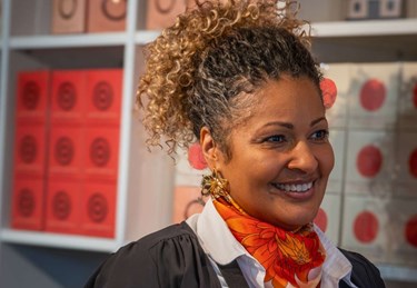 'Bolsjemama' l�fter niveauet i Svaneke