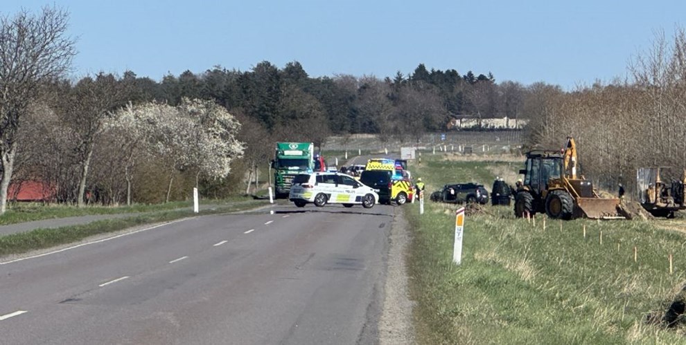 Alvorligt trafikuheld: Vej sp�rret