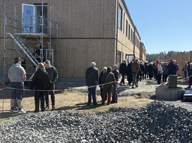 �bent Hus i R�nne blev l�rdagens till�bsstykke