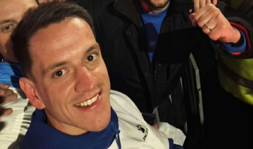 Voksede op i Nexø: Amir hyldet af 70.000 mennesker Voksede op i Nexø: Amir hyldet af 70.000 mennesker