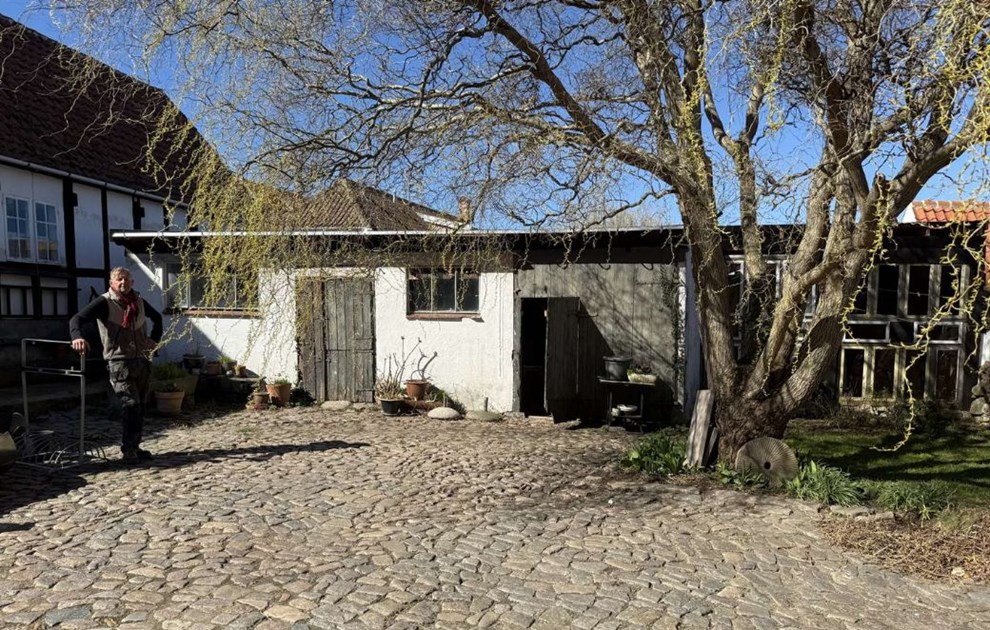 Nabo til Gudhjem-perle: Nej til biler i ikonisk g�rd