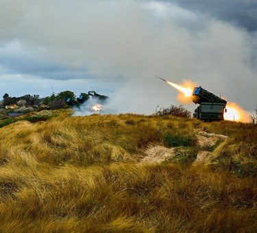 Se billederne: Raketaffyring fra Raghammer