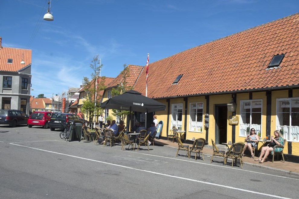Inviterer p� �rets f�rste tur i Svaneke