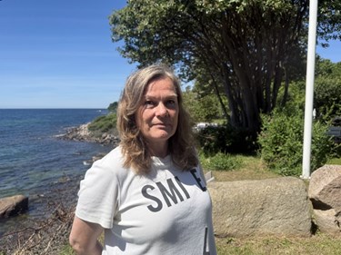S�stre ville betale fra egen opsparing: 'Det er da pinligt'