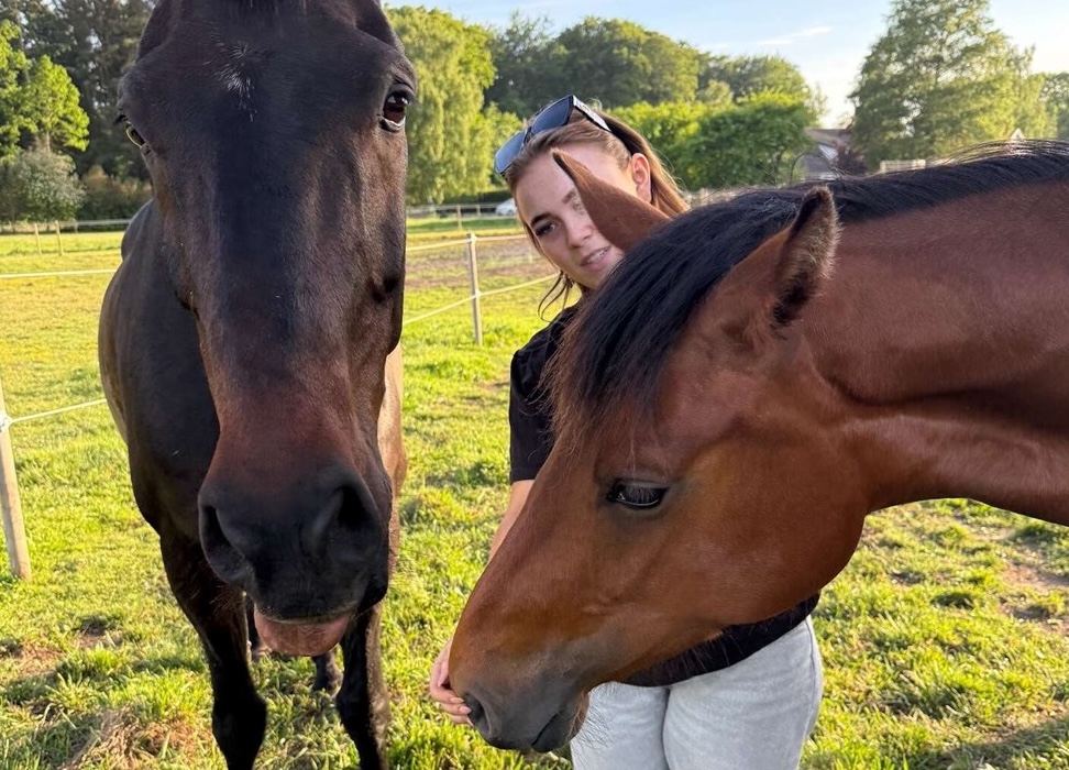 Heidi og datteren er de f�rste p� Bornholm