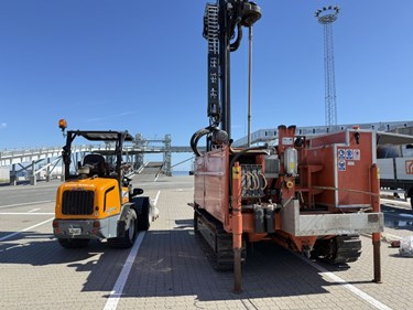 K�mpebatterier p� land kan rumme el til tre-fire f�rgeture