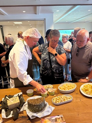 Opal Huset er �bnet: Her er der oste for enhver smag