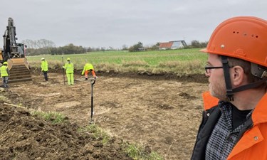 Museet s�ger mandskab til historisk udgravning 