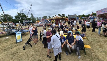 Byfest har fundet den rigtige placering: 'Helt sort med mennesker'