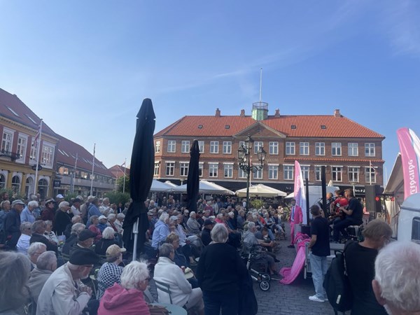 Et brag af en koncertturn�