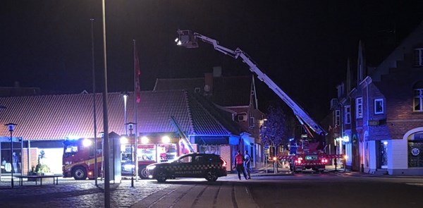 Bager lukket p� ubestemt tid efter kraftig brand