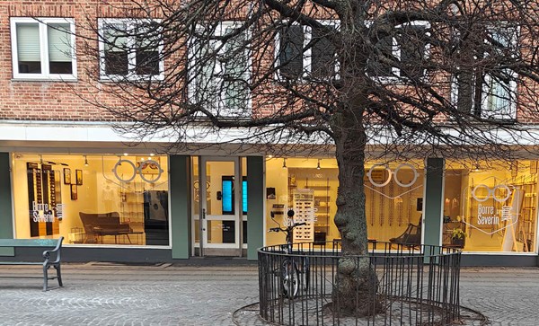 �bner i nye lokaler: Vi er begejstrede