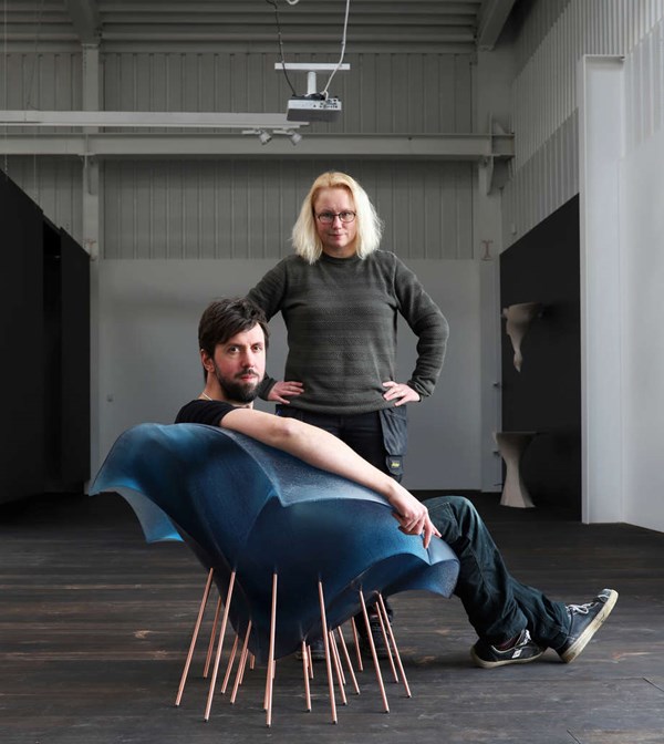 Duo kendt fra tv st�r p� pinde for de siddende 
