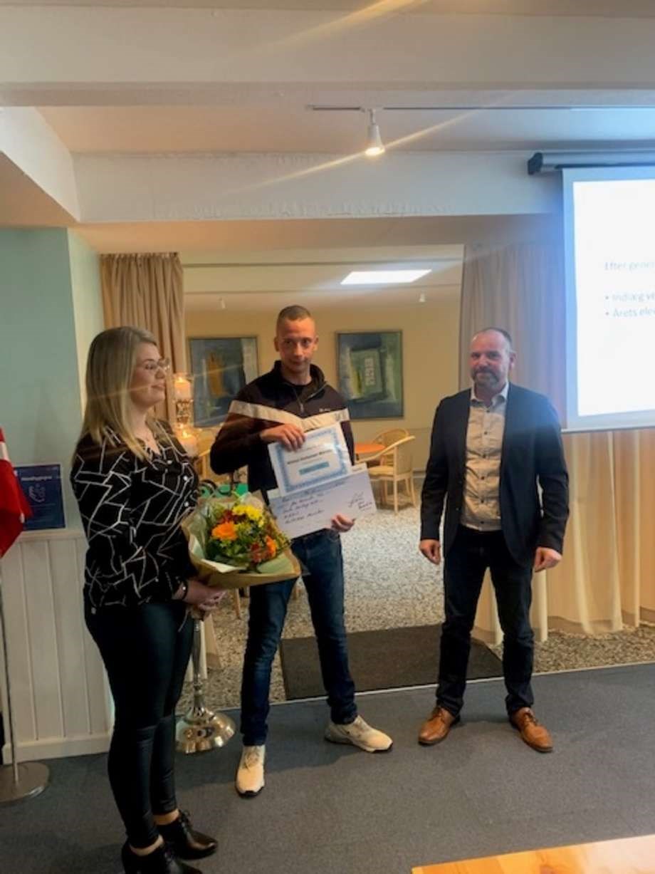 Mikkel er �rets l�rling 