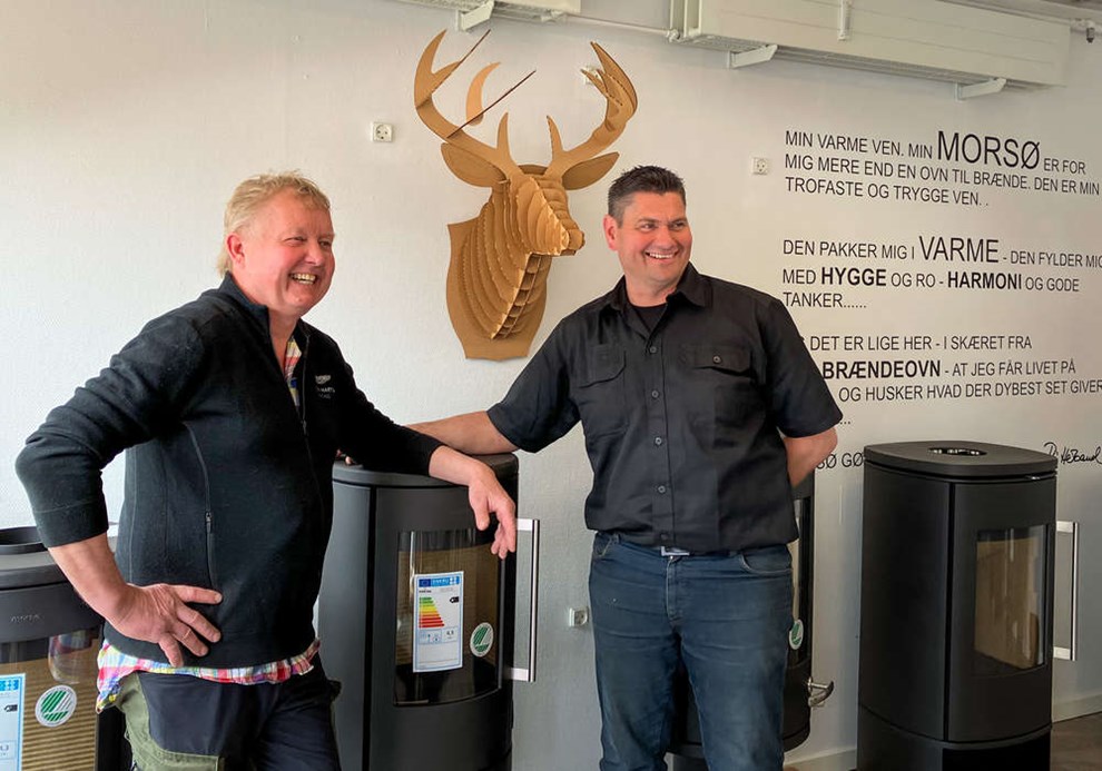 Det vlter ind med ovne og ordrer  nu har Peter fet en kompagnon