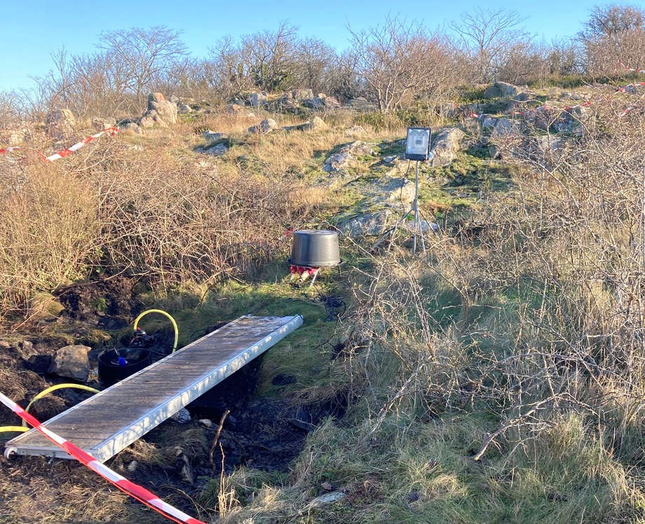 Efter l�k af 10.000 liter olie: Nu er oprensningen afsluttet