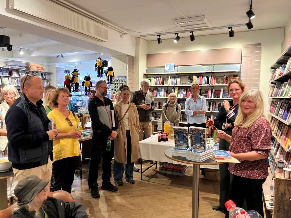 Forfatter forts�tter sit rekordtempo i udgivelser