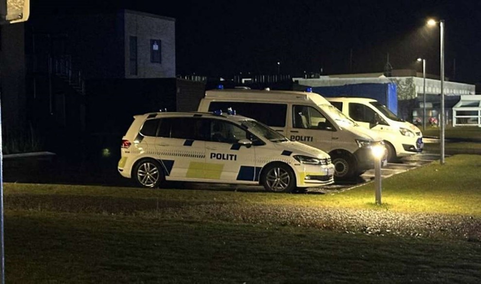 Politi og brandv�sen fortsat p� h�rdt arbejde: 'Der er rigtig meget i gang'