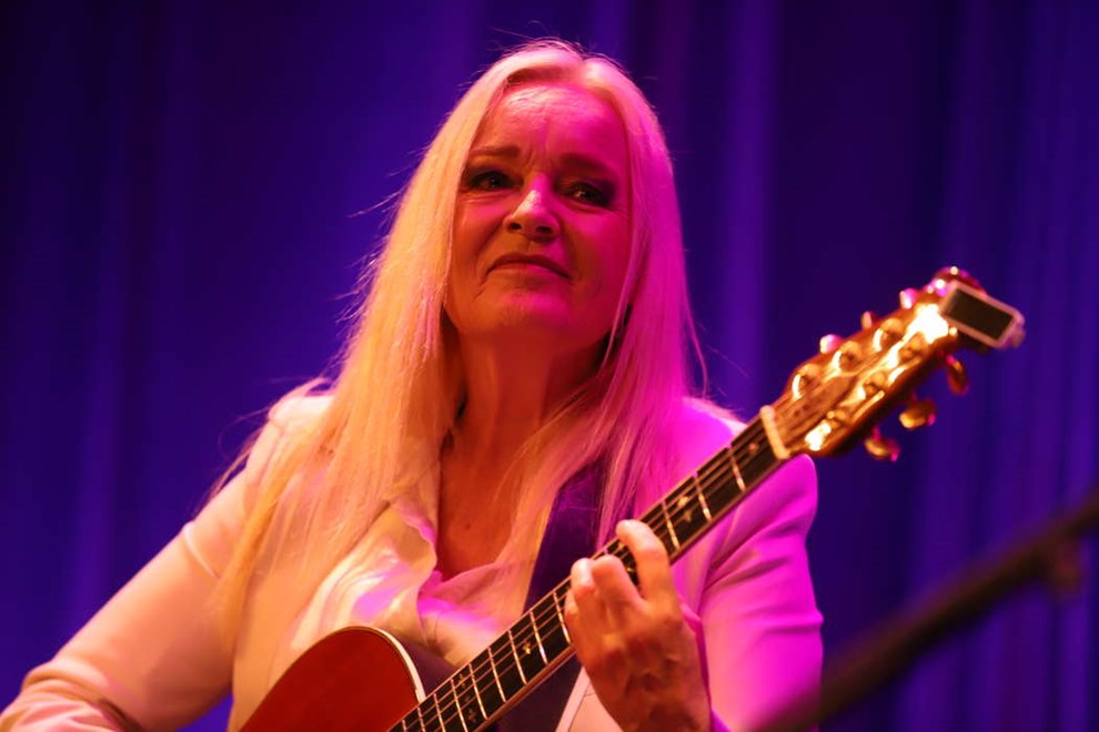 Anne Linnets turn� lagde vejen forbi R�nne