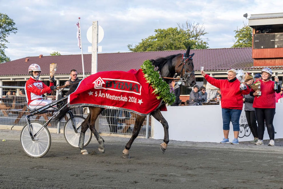 Hej Hej Dull f�rte fra start til m�l