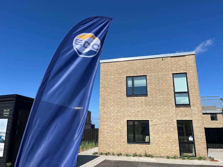 Begr�nset interesse for �bent hus i Tejn